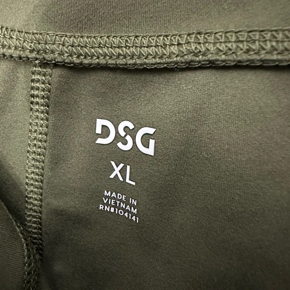 DSG Women’s Momentum Foldover Flare Tight Leggings Size XL Inky Olive Green NWT - Picture 4 of 6